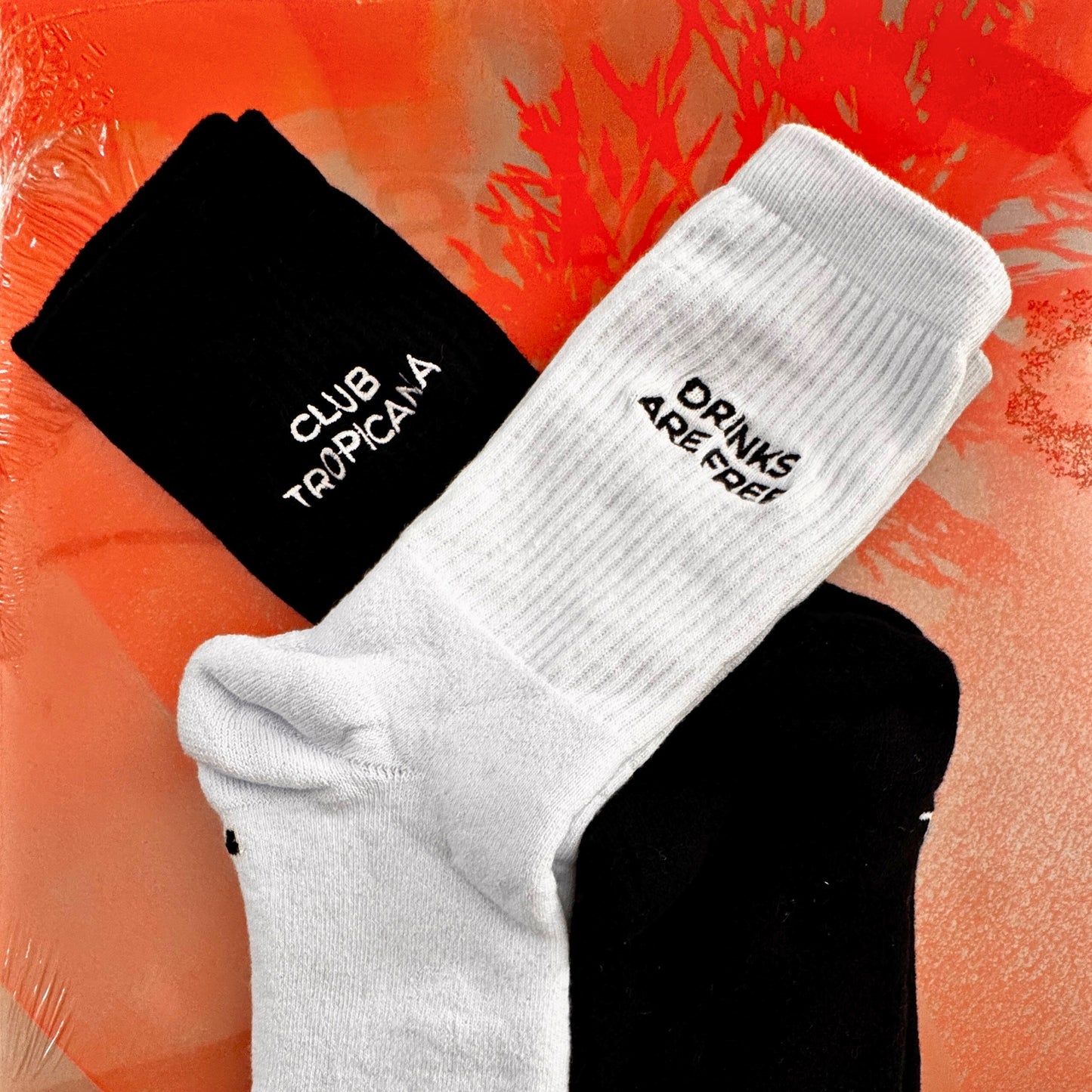 CLUB TROPICANA - DRINKS ARE FREE SOCKS